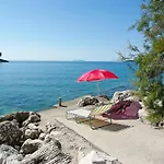 Penovic Apartman Prizba
