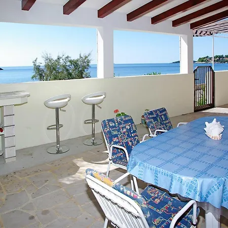 Penovic Apartmán Prizba